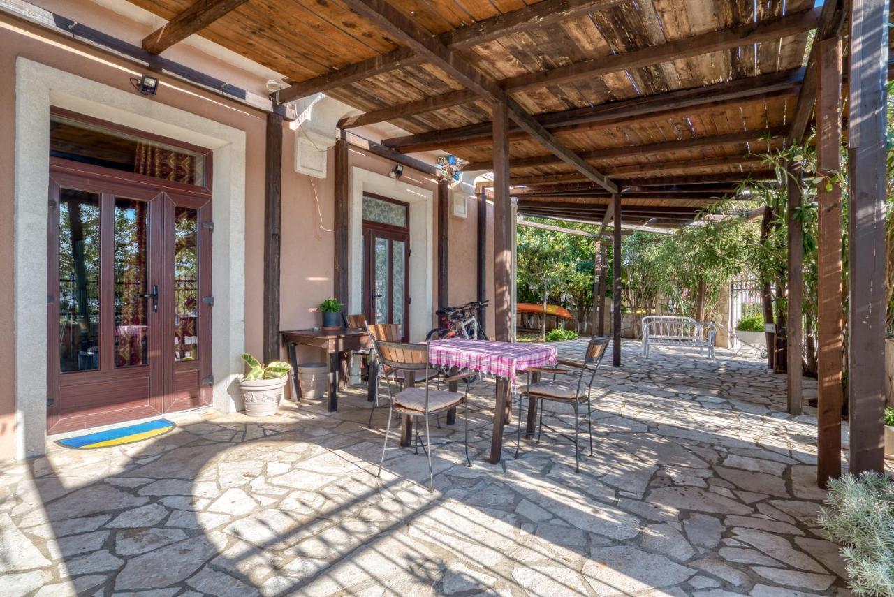 Tivat Star Hotel Exterior photo
