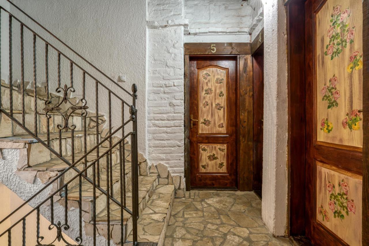 Tivat Star Hotel Exterior photo
