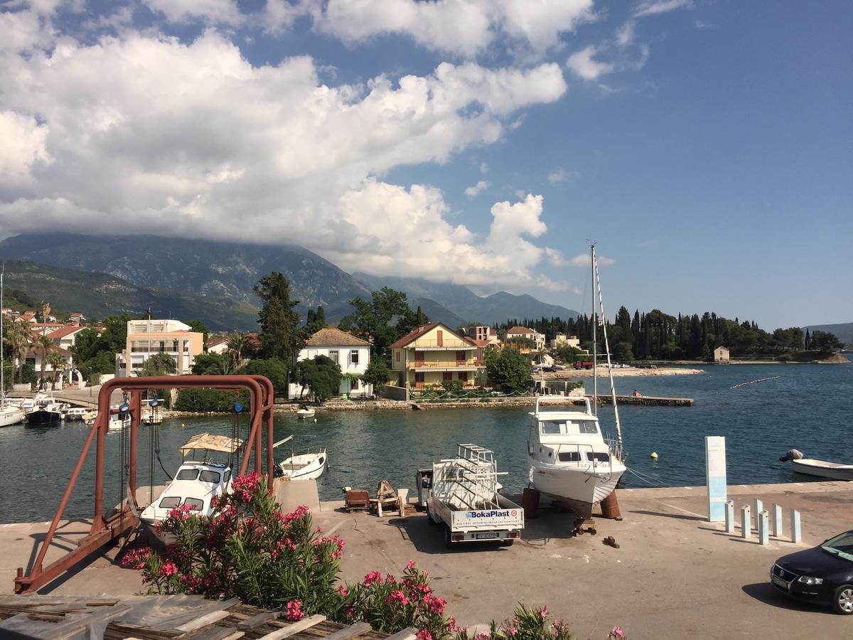 Tivat Star Hotel Exterior photo