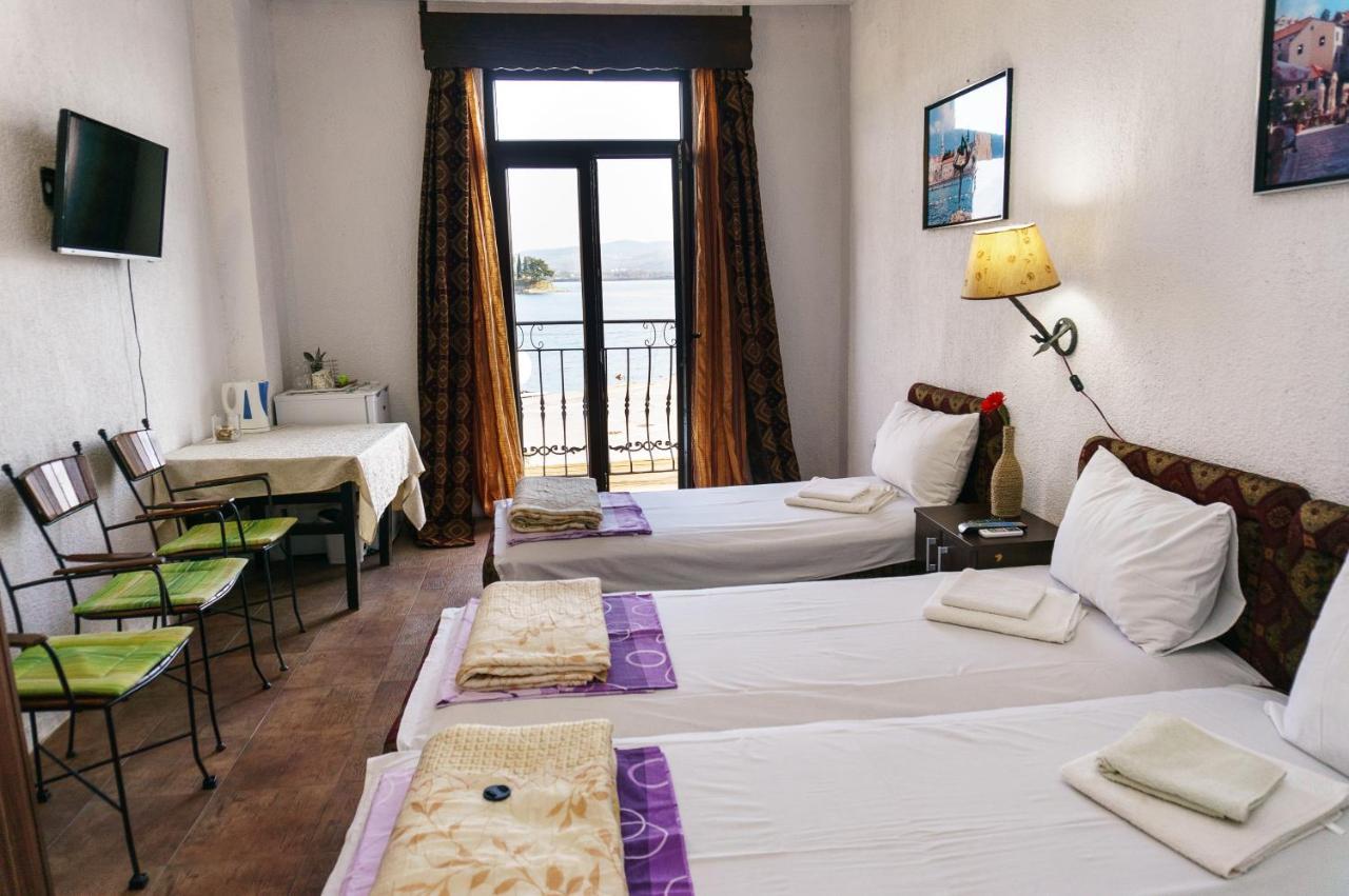 Tivat Star Hotel Exterior photo